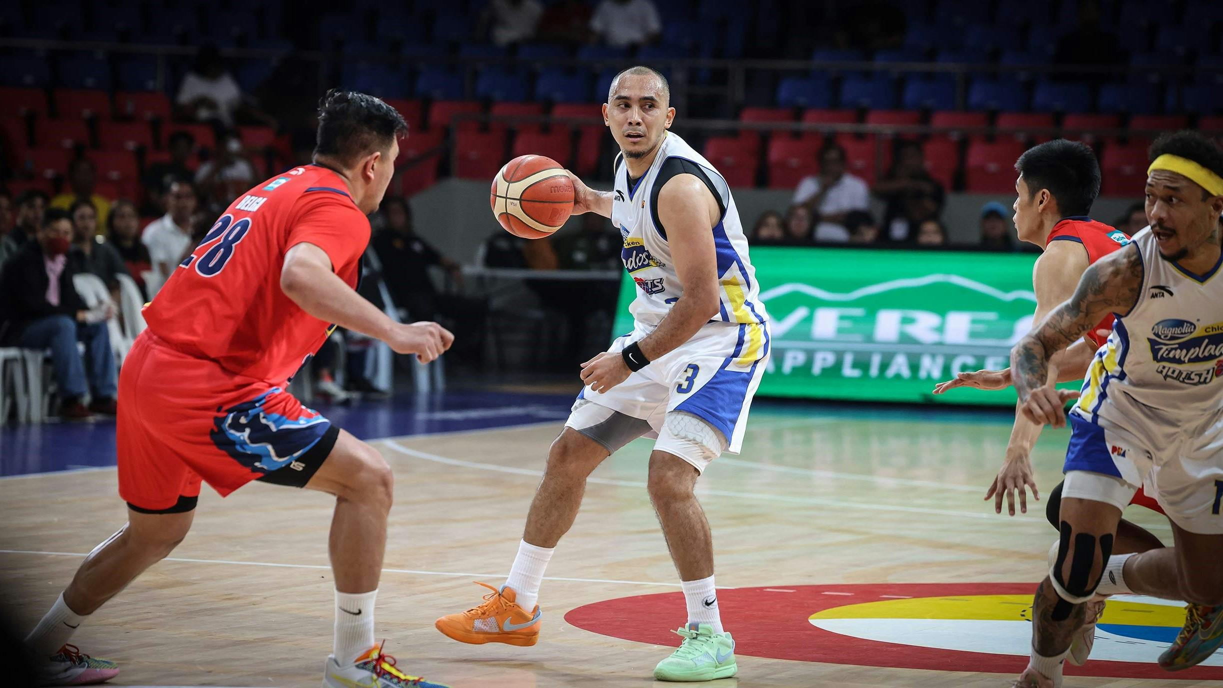 PBA: Paul Lee, Magnolia take Game 4 to drag Rain or Shine to sudden death in quarterfinal series